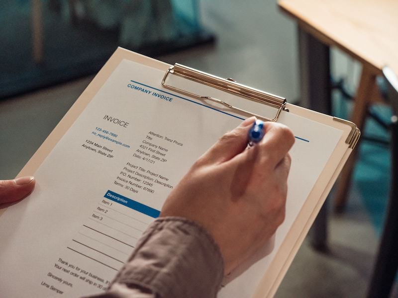 Desarrollador Web Freelance | Wordpress | cobrar a tus clientes freelance | Guía básica para cobrar a tus clientes freelance (consejos y herramientas) 7 factura