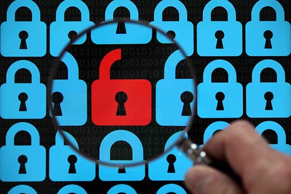 Desarrollador Web Freelance | Wordpress | | Servidores vulnerables RCE dirigidos por ConnectWise 1 Desarrollador Web Freelance | Wordpress | | vulnerability