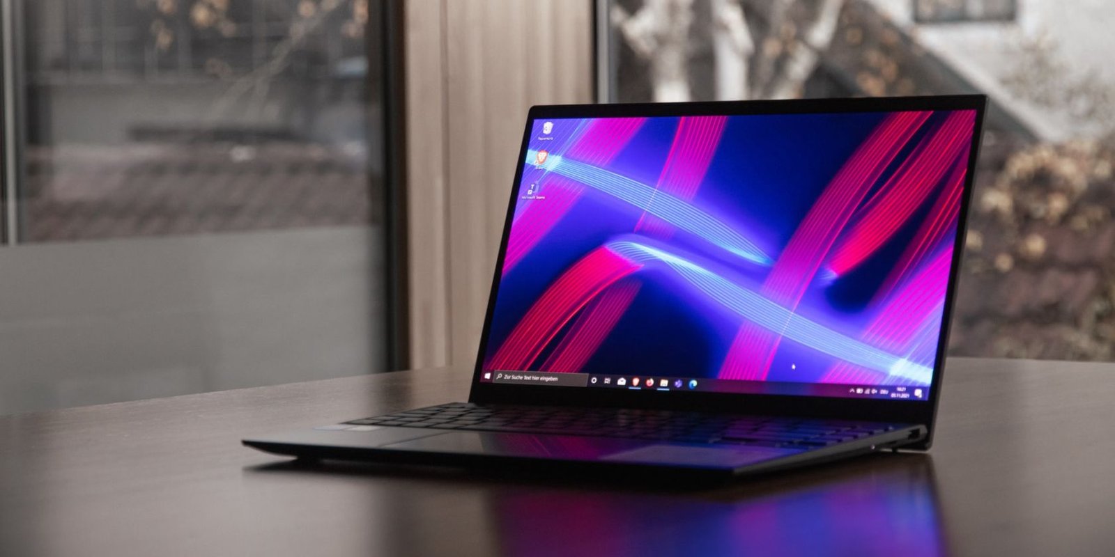 Los mejores temas minimalistas de Windows 10 para un escritorio elegante