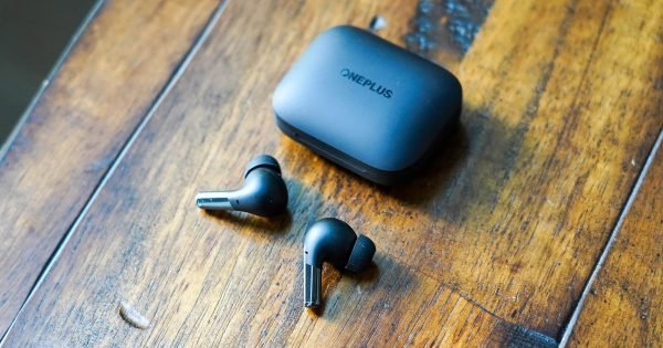 Desarrollador Web Freelance | Wordpress | | OnePlus Buds Pro obtiene el premio al mejor vuelo del Black Friday 1 Desarrollador Web Freelance | Wordpress | | OnePlus Buds Pro 4 600x315 cropped