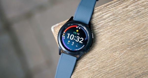 Desarrollador Web Freelance | Wordpress | | Galaxy Watch 4 Classic 600x315 cropped