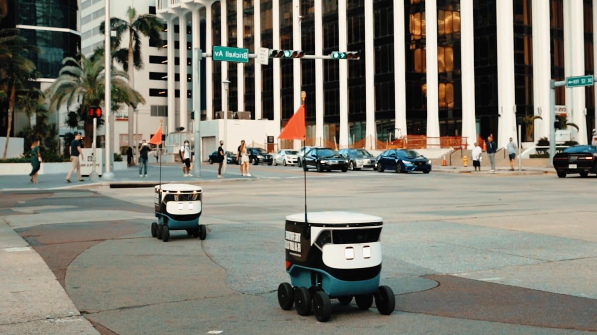 Desarrollador Web Freelance | Wordpress | | Uber Eats se asocia con Cartken para entregas robotizadas en Miami 1 Desarrollador Web Freelance | Wordpress | | hero