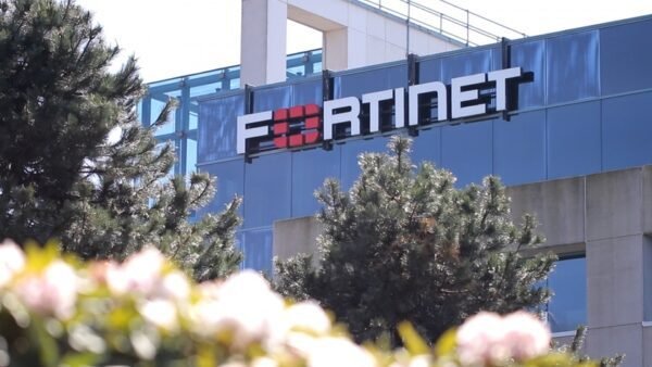 Desarrollador Web Freelance | Wordpress | | 840px Fortinet Burnaby office photo