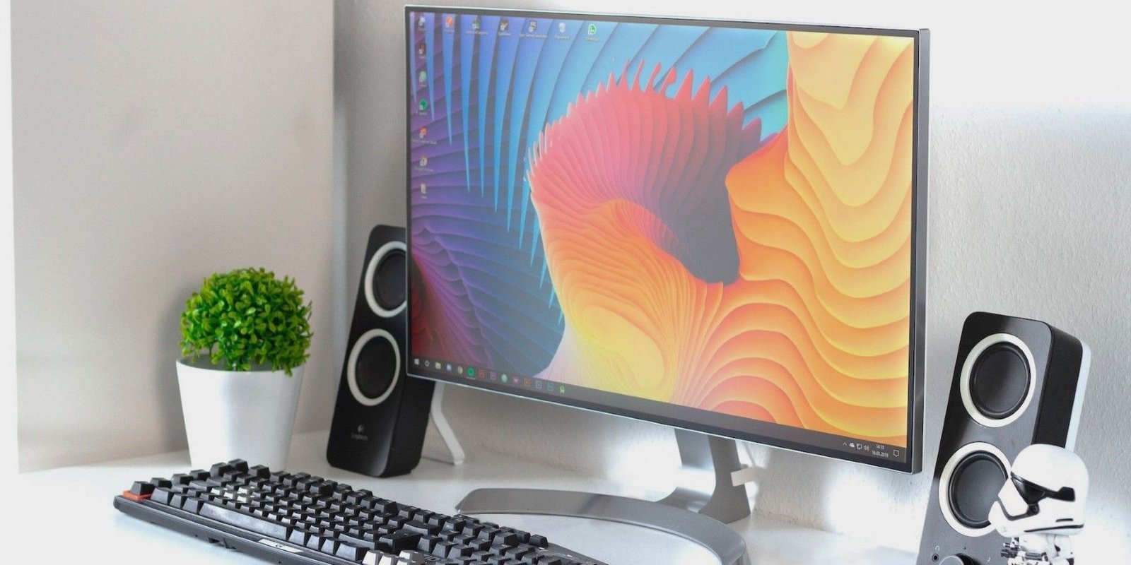 Desarrollador Web Freelance | Wordpress | | Cómo habilitar o deshabilitar dispositivos de salida de audio en Windows 1 Desarrollador Web Freelance | Wordpress | | a windows desktop with a couple of speakers