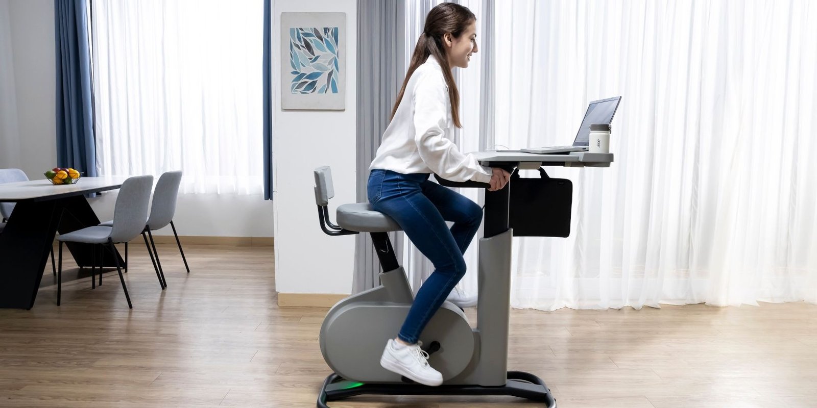 Desarrollador Web Freelance | Wordpress | | ¿Necesitas un escritorio de ejercicios? 1 Desarrollador Web Freelance | Wordpress | | woman riding ekinekt bd 3 excerise bike feature