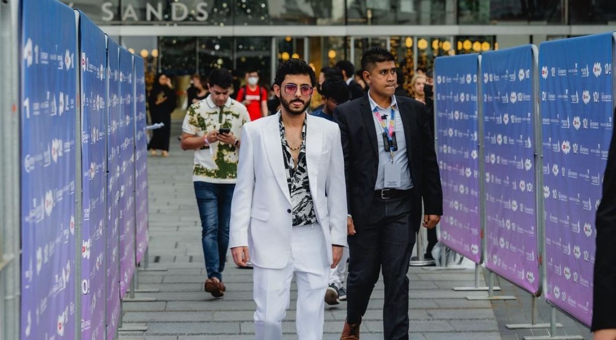 Desarrollador Web Freelance | Wordpress | | YouTuber CarryMinati buys a significant stake in Big Bang Esports photo instagram@carryminati