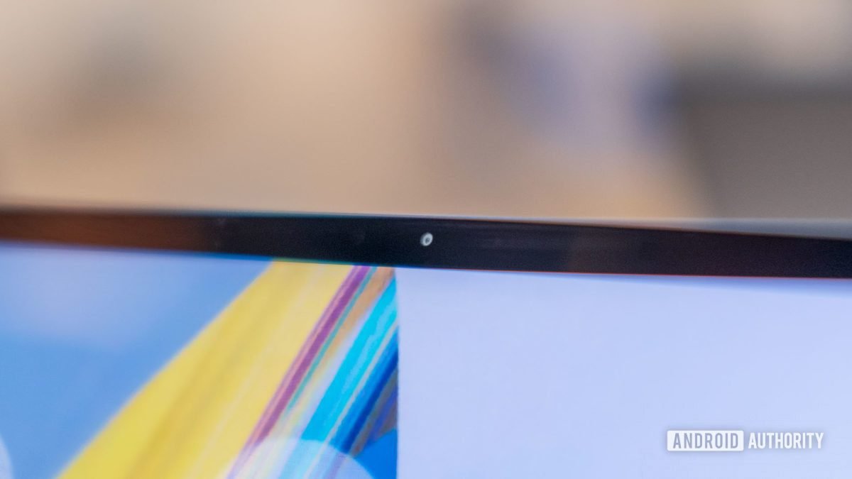 Sistema operativo Chrome para mejorar la privacidad con micrófono dedicado y alternancia de cámara